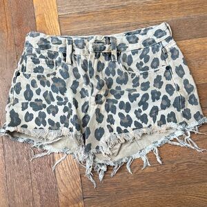 Blank NYC The Barrow Vintage High-Rise Leopard Short